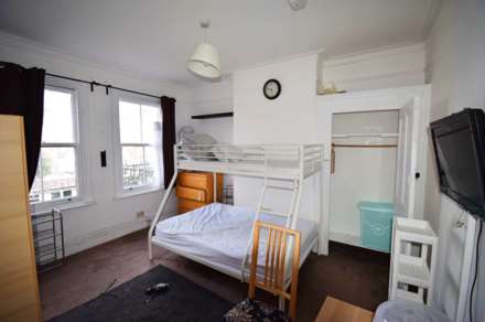 Audley Road, London, Image 2