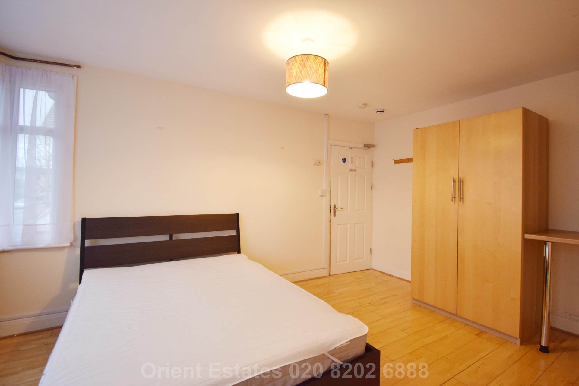 Clovelly Ave, Colindale, Image 2