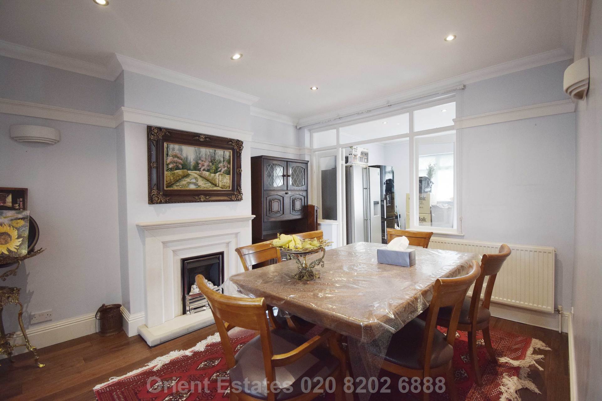Greyhound Hill, London, Image 3