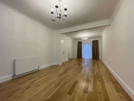 Cheviot Gardens, Cricklewood, Image 3