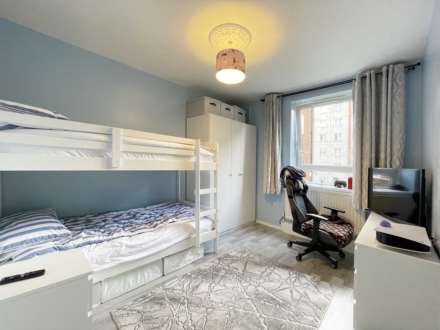 Field Road, Barons Court, Image 2