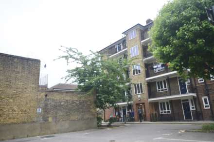 Field Road, Barons Court, Image 9