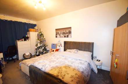 Sentinel House, London, Image 3