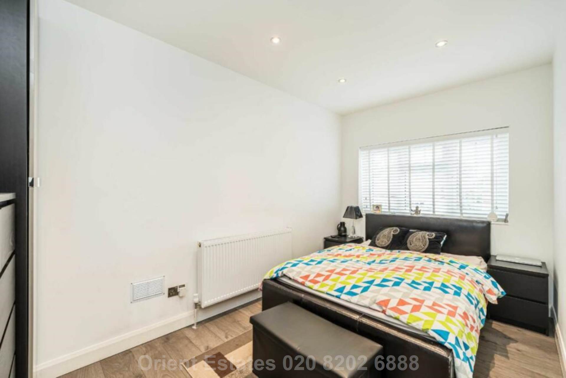 Cheyne Walk, London, Image 9