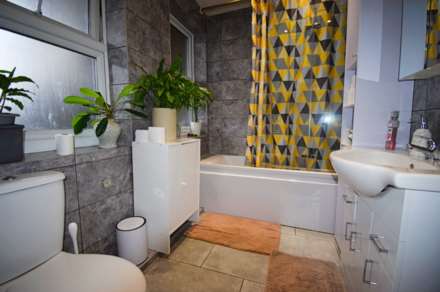 Sentinel House, London, Image 4