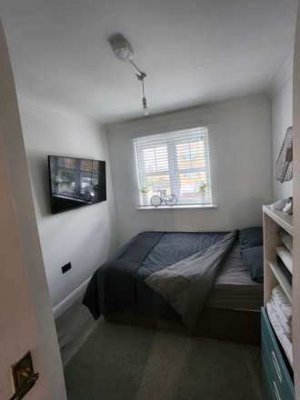 Osier Crescent, Muswell Hill, Image 1