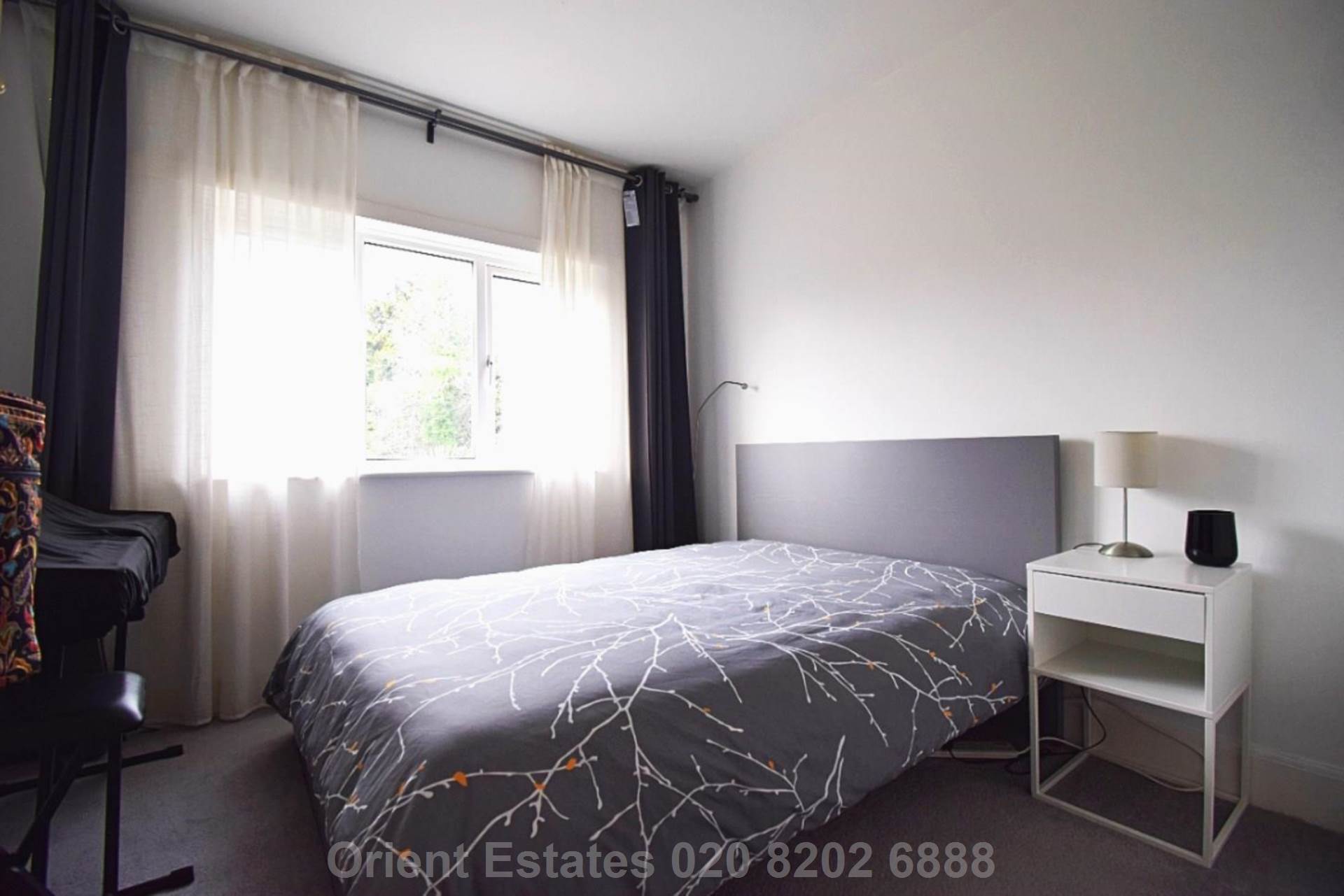 Crespigny Road, London, Image 7