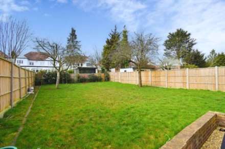 Crespigny Road, London, Image 9