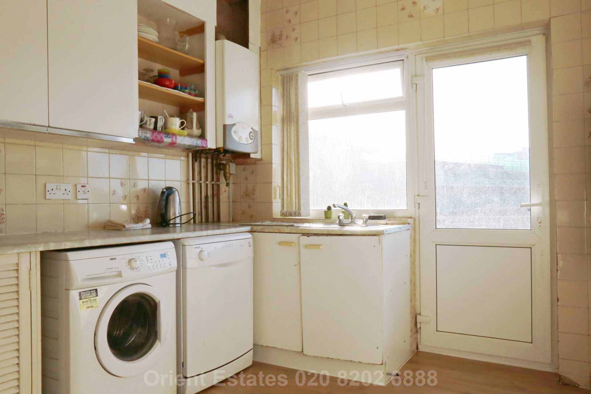 Wykeham Road, Hendon, Image 12