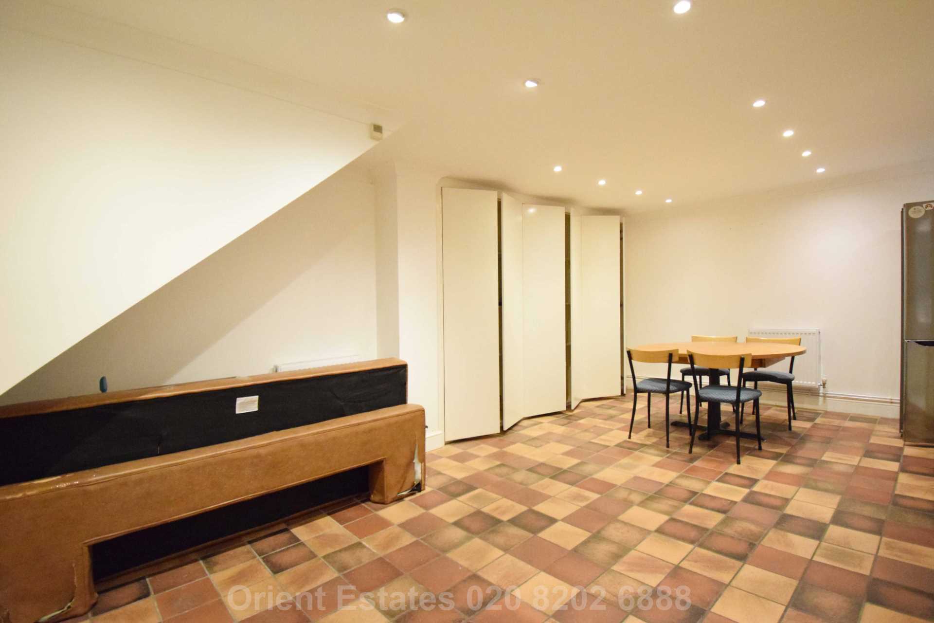 Victoria Mews, Kilburn, Image 3