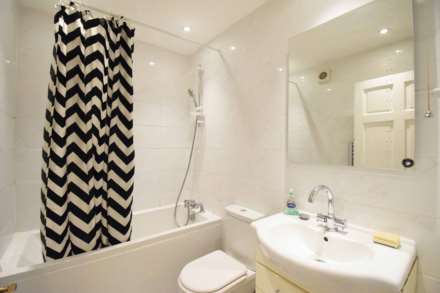 Victoria Mews, Kilburn, Image 6