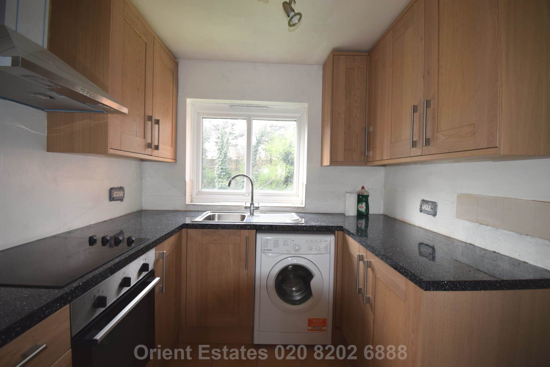 Wheatley Close, London, Image 3