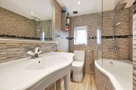 Layfield Crescent, London, Image 7