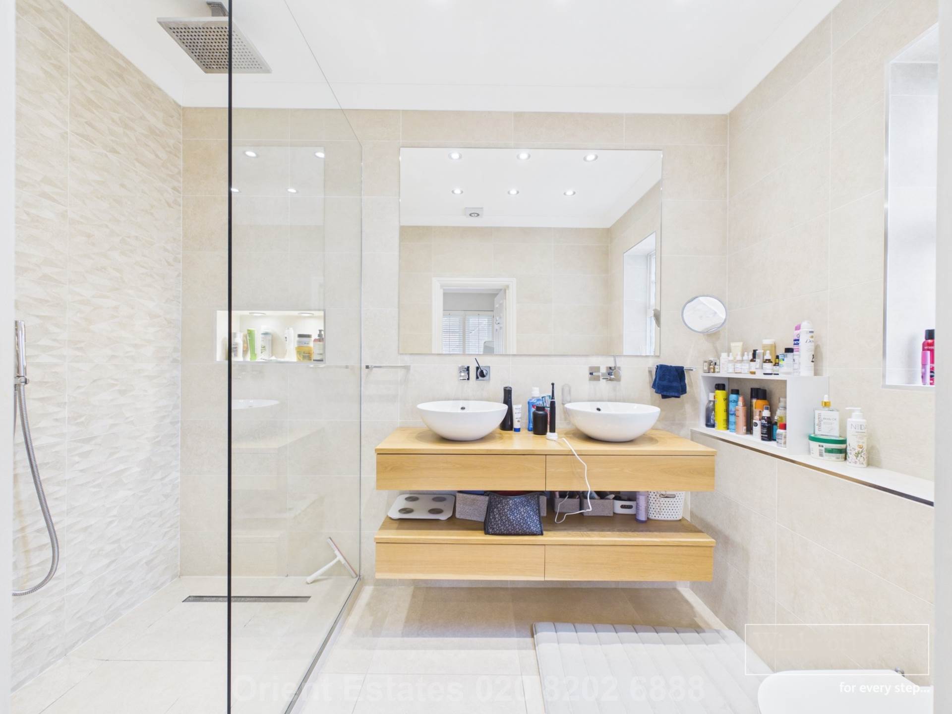 Dewlands Court, Hendon, Image 6