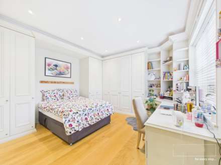 Dewlands Court, Hendon, Image 5