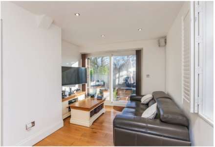 Renters Avenue, Hendon, Image 4