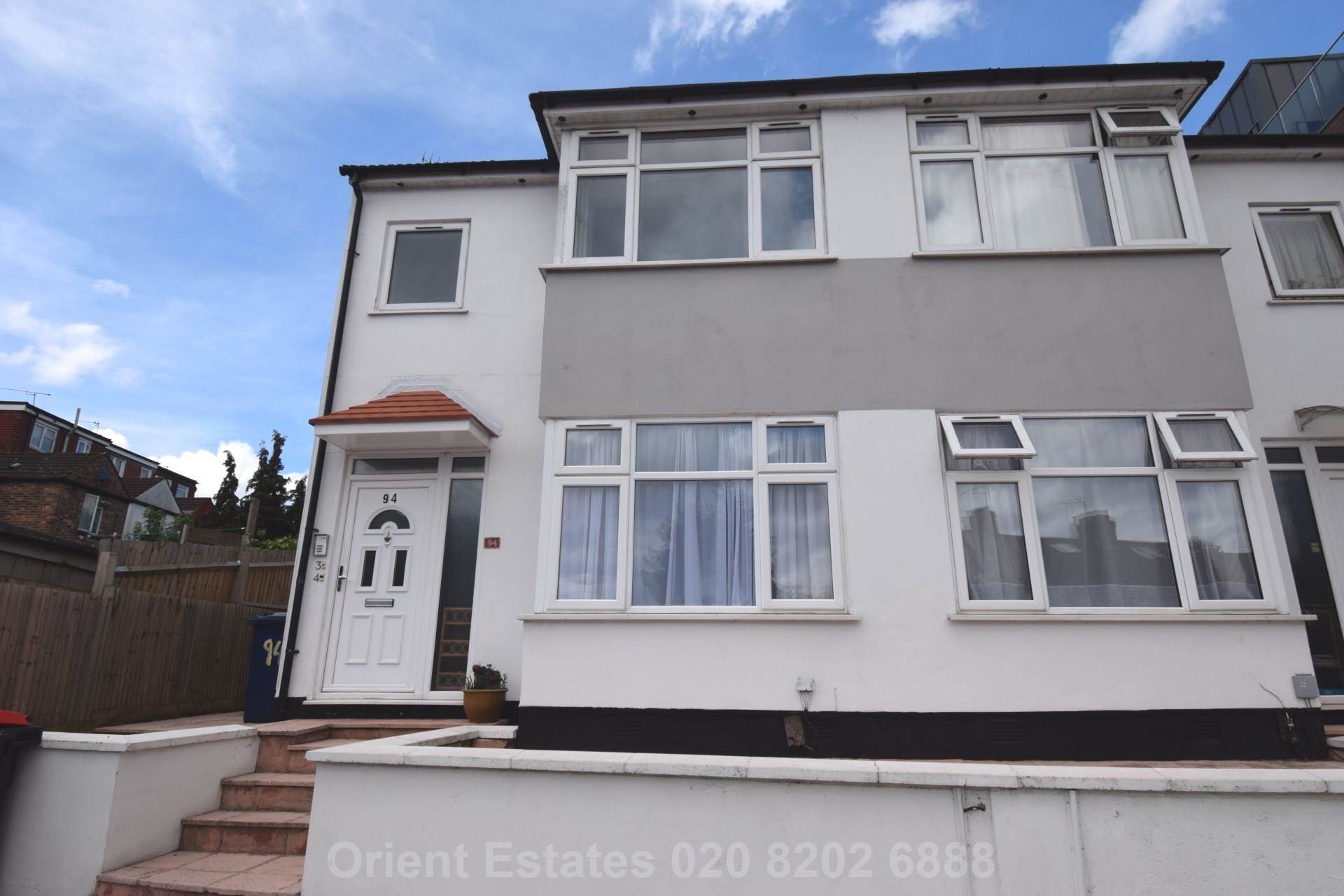 Hillview, London, Image 1