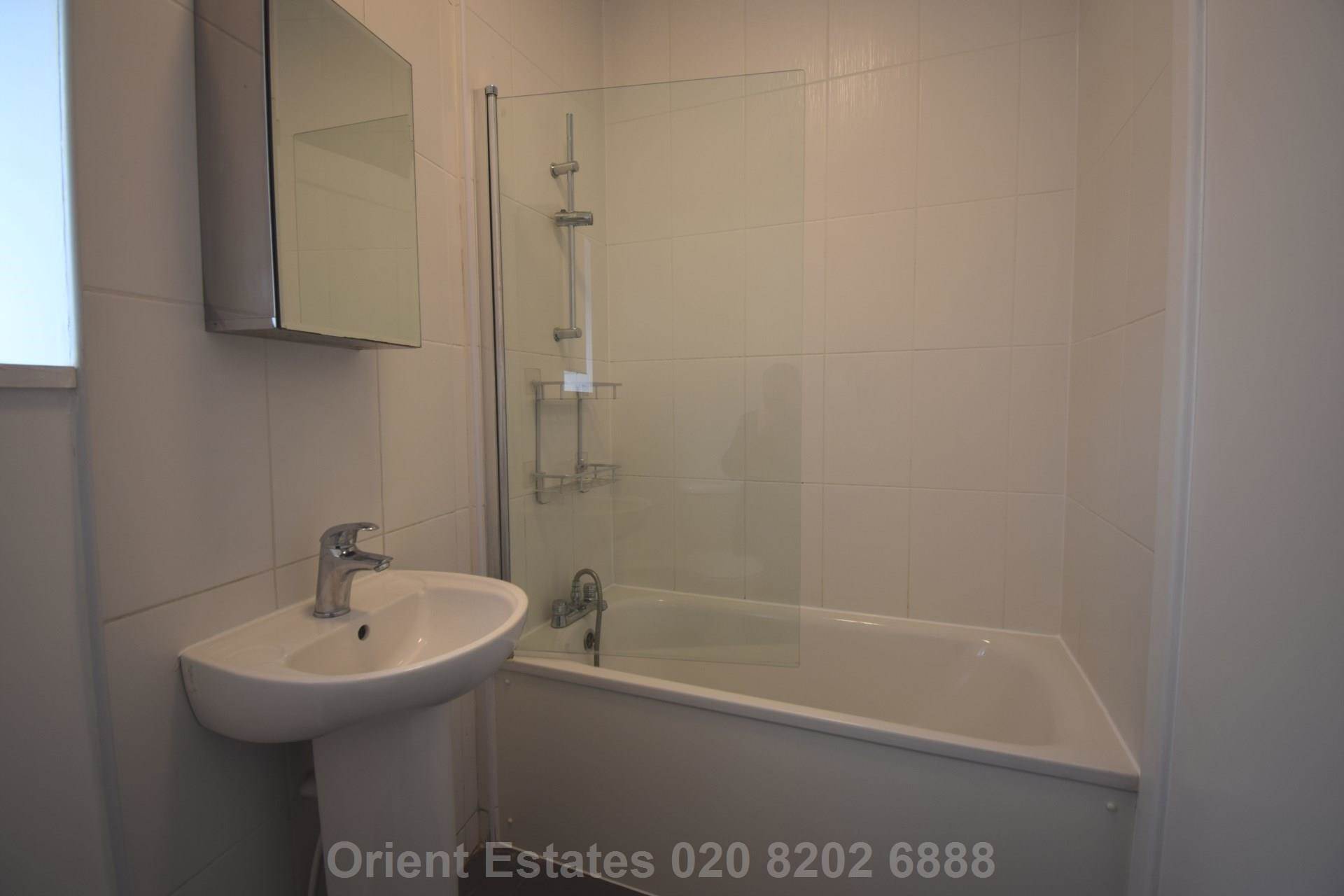 Hillview, London, Image 5