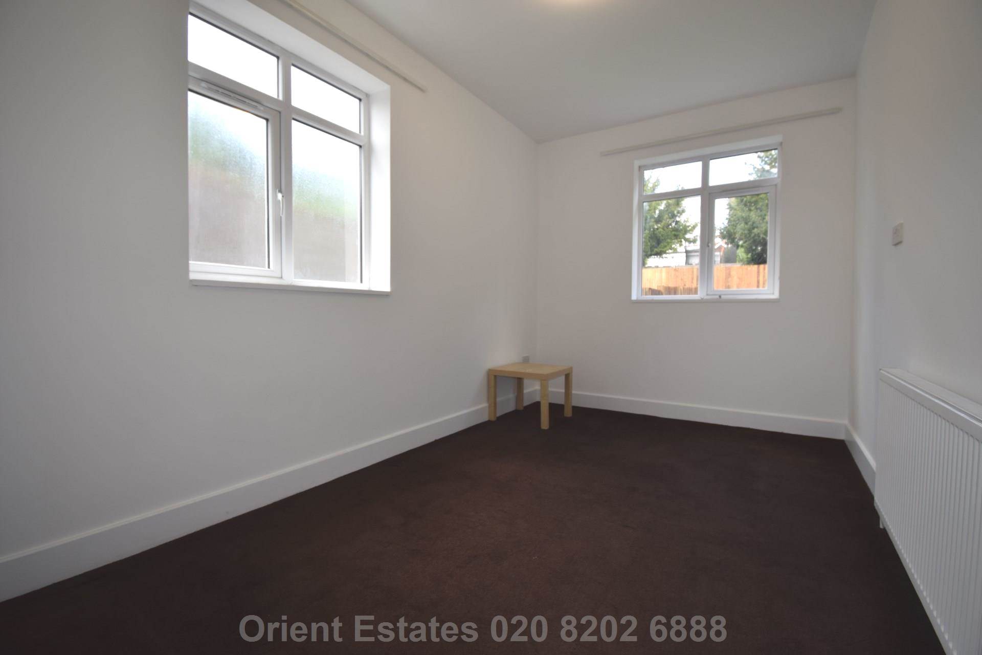 Hillview, London, Image 6