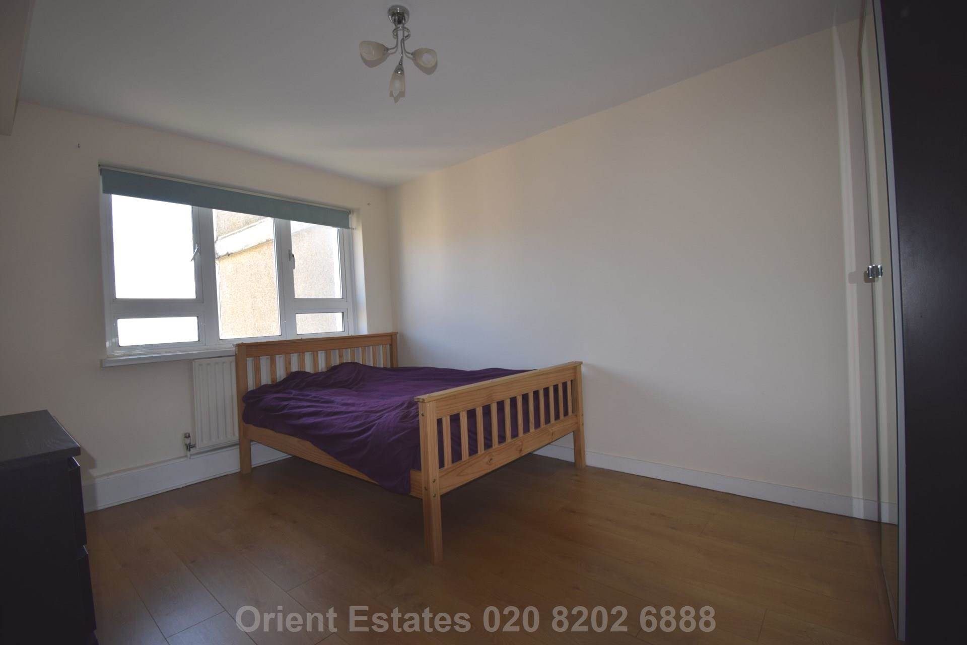 Upper Fosters, London, Image 4