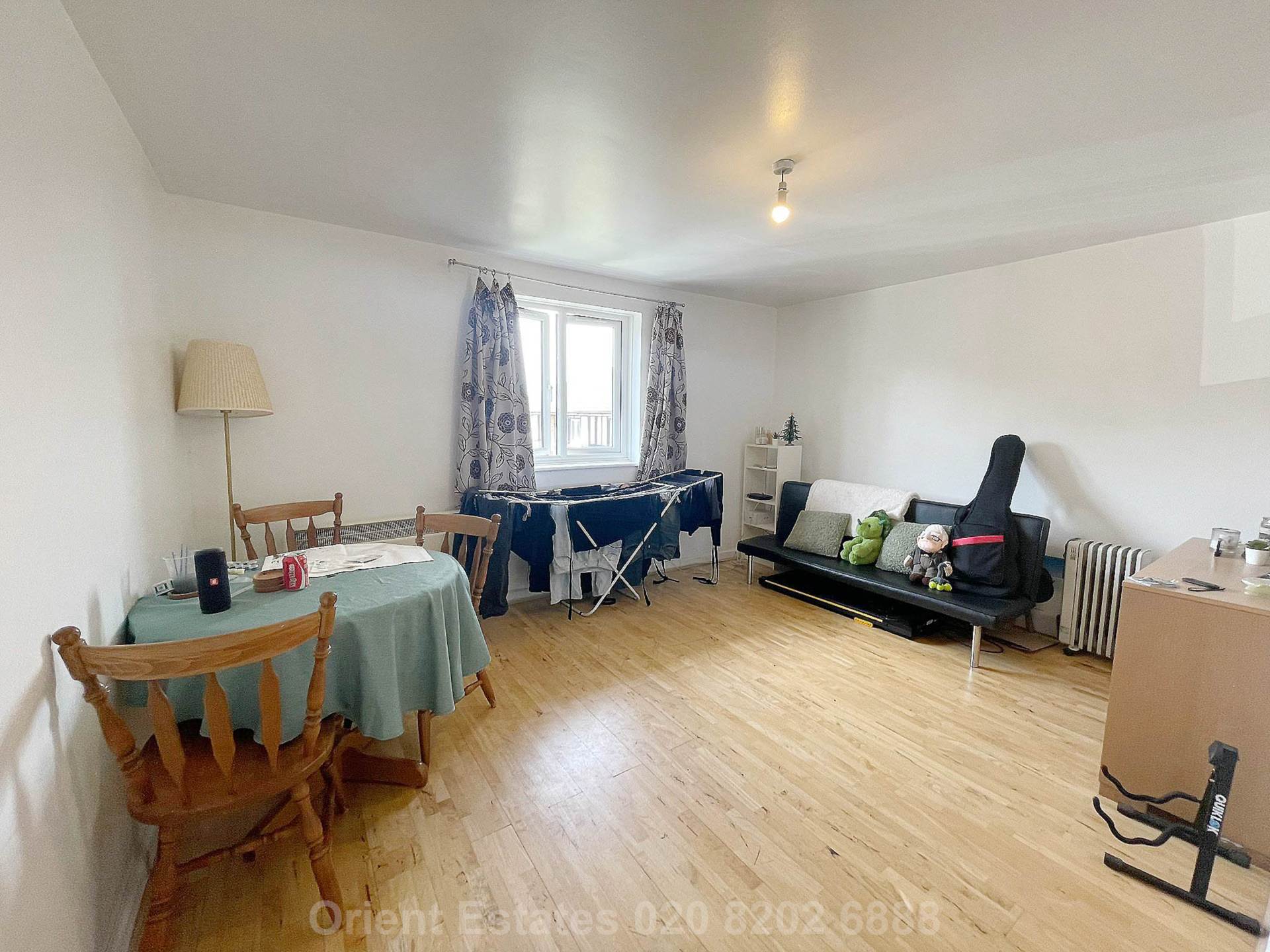 Wenlock Gardens, London, Image 2