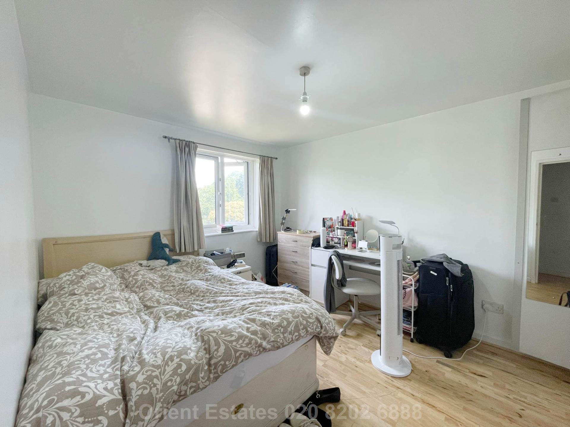 Wenlock Gardens, London, Image 4