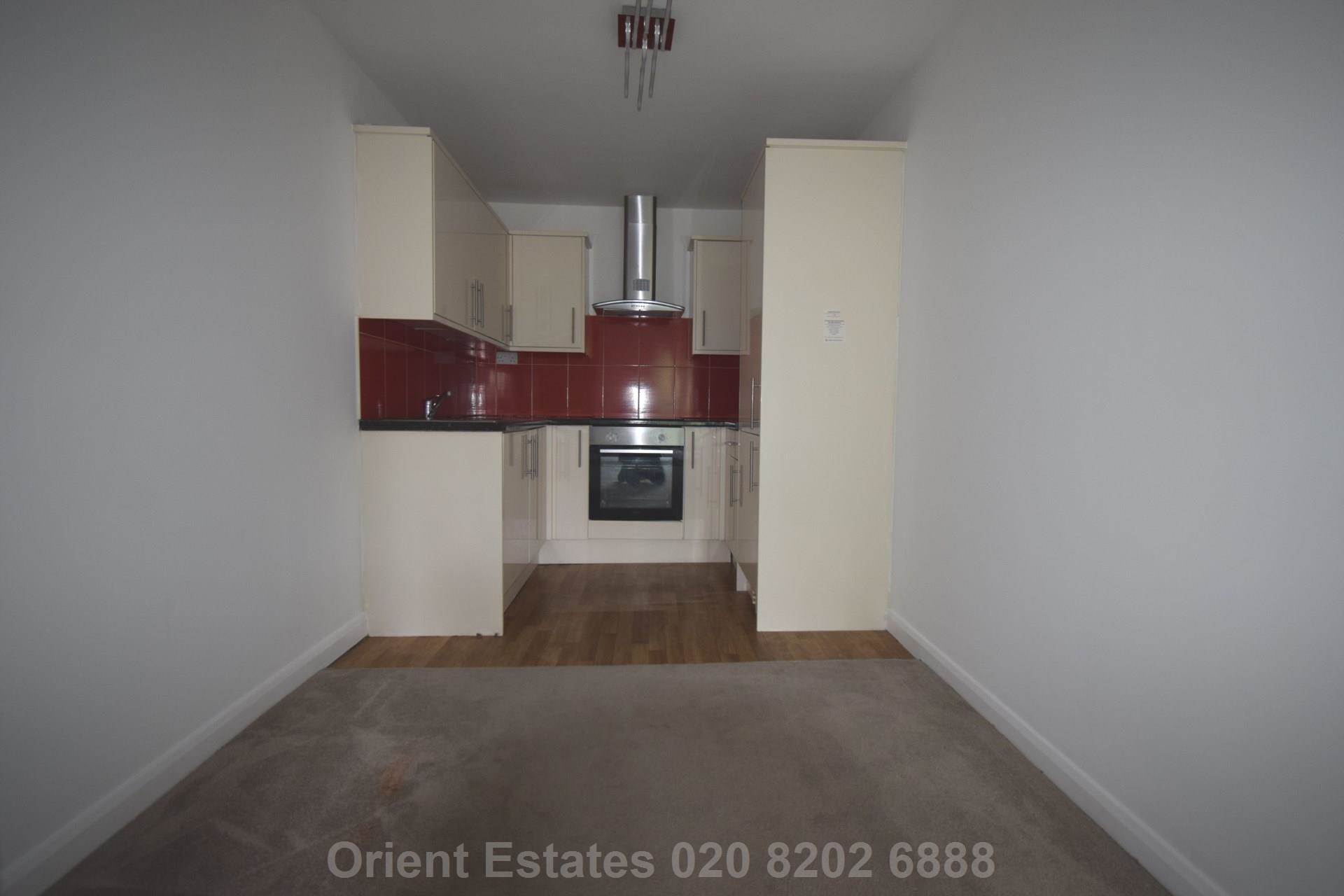 Hillview, London, Image 3