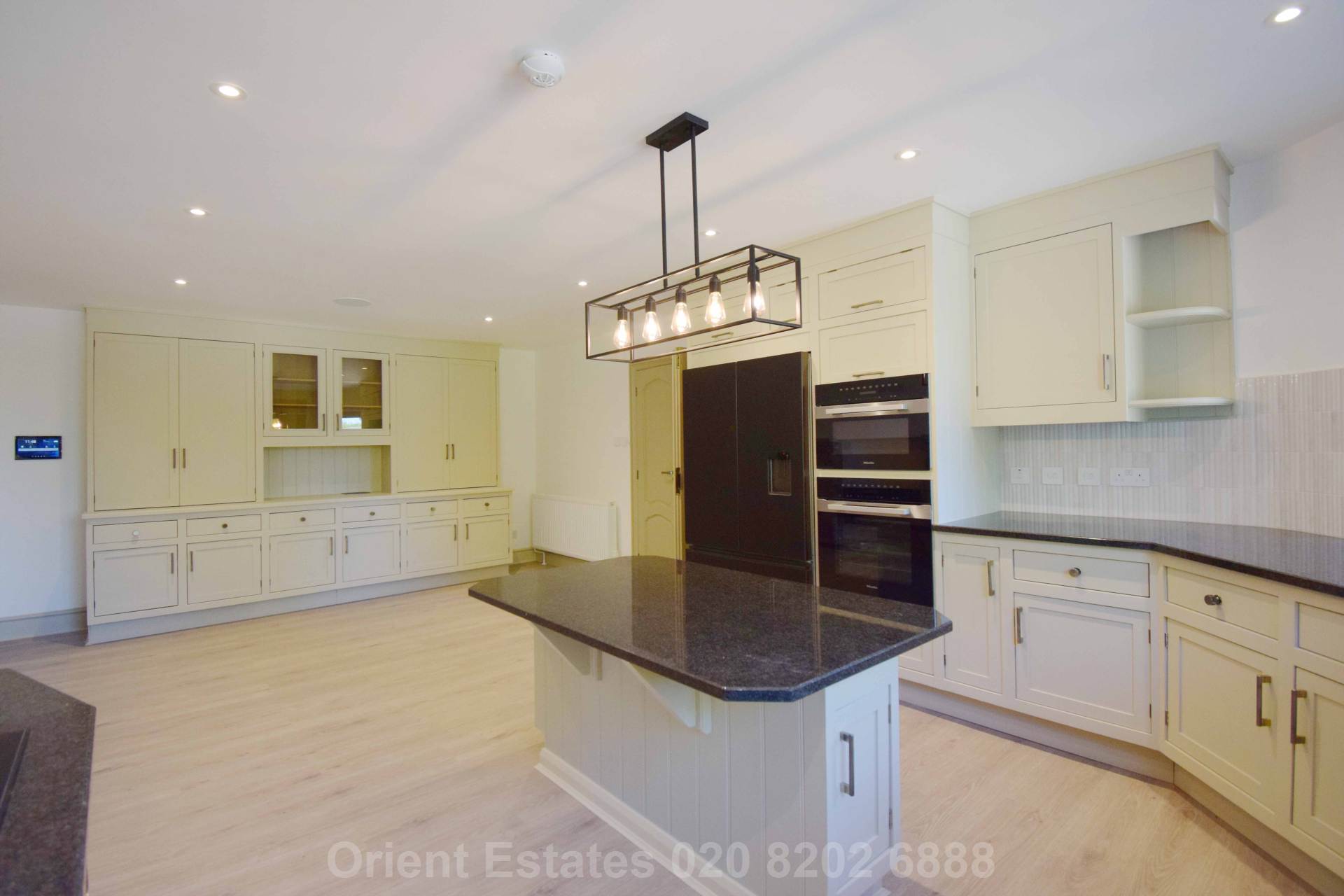 Camlet Way, Barnet, Image 10