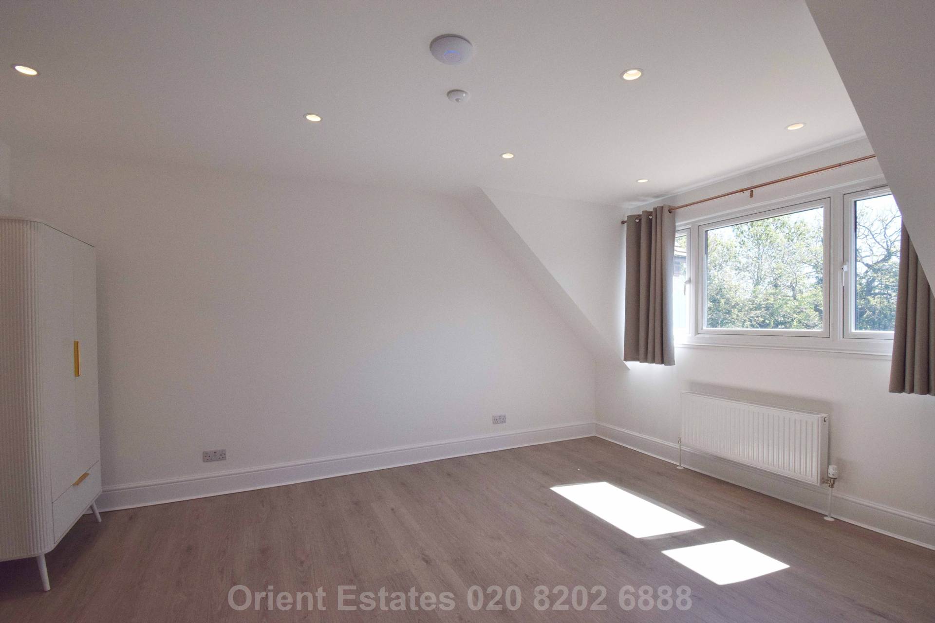 Camlet Way, Barnet, Image 14