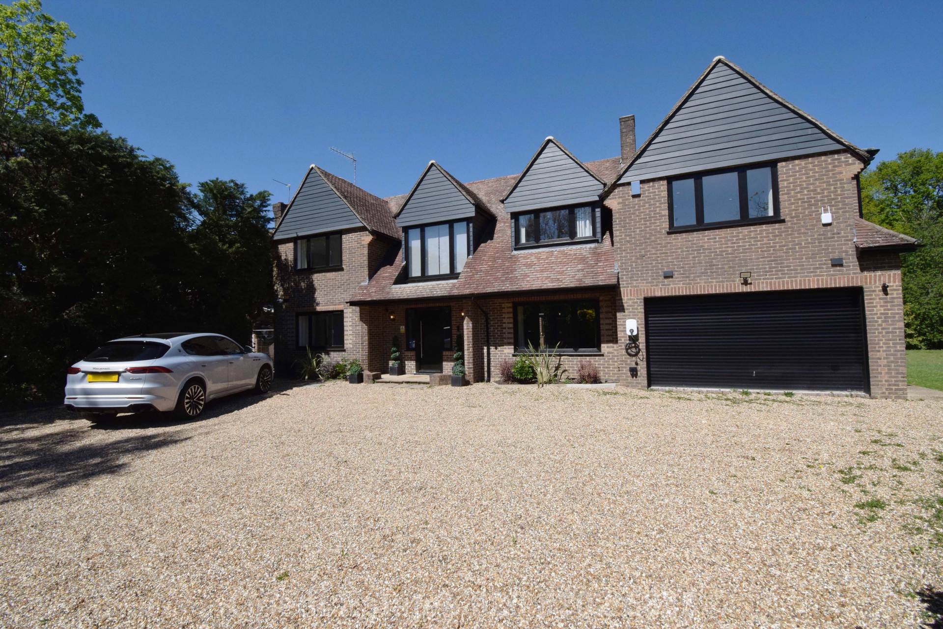 Camlet Way, Barnet, Image 2