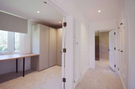 Camlet Way, Barnet, Image 12