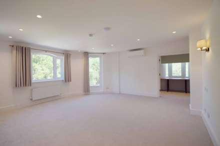 Camlet Way, Barnet, Image 13