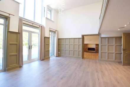 Camlet Way, Barnet, Image 4