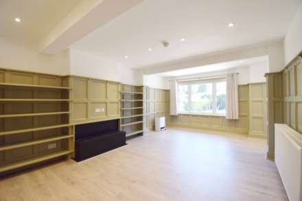 Camlet Way, Barnet, Image 7