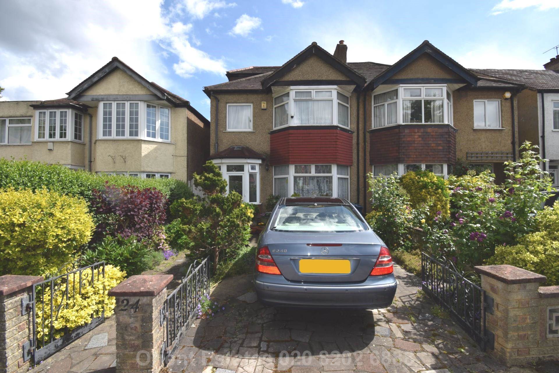 Renters Avenue, London, Image 1