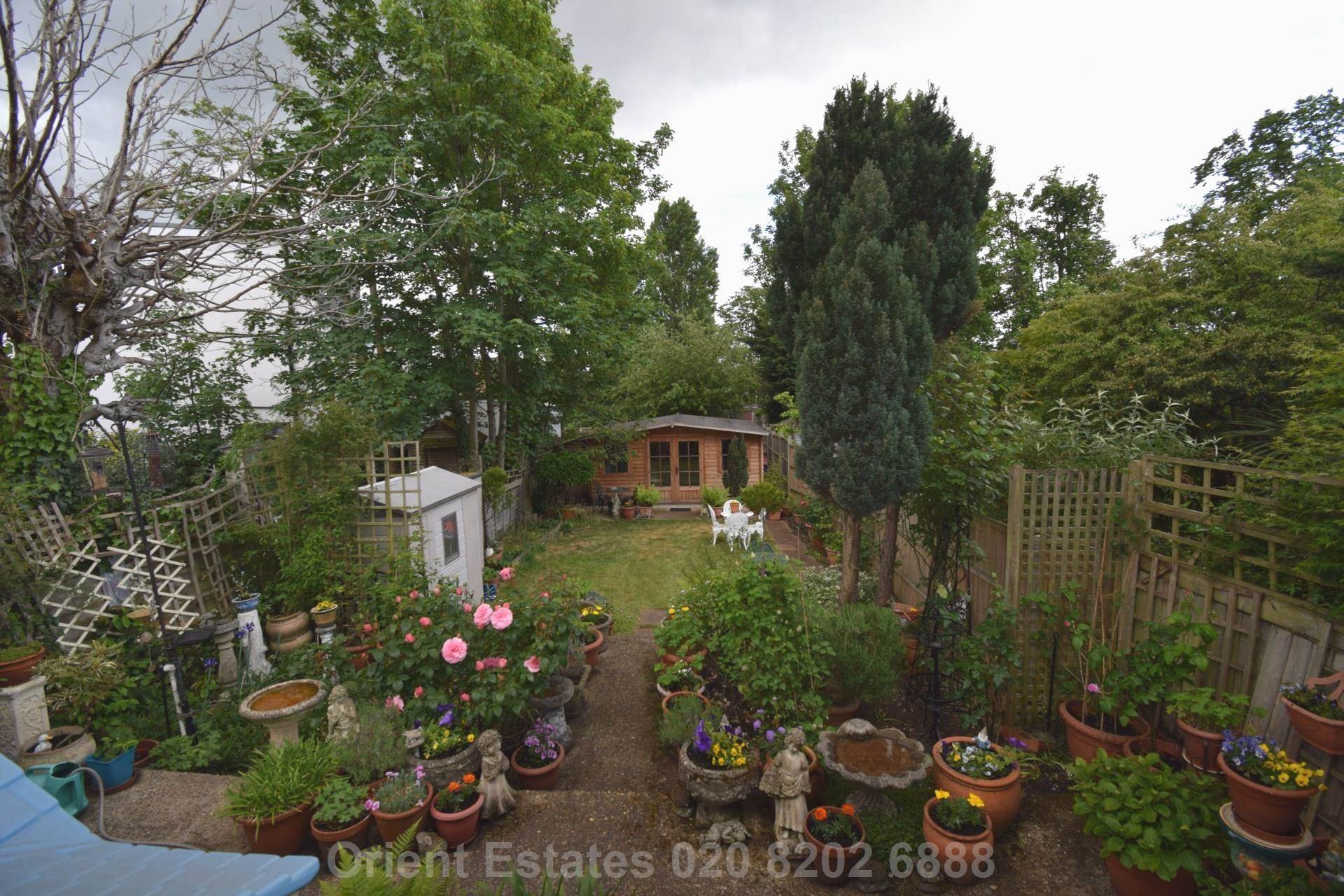 Renters Avenue, London, Image 9