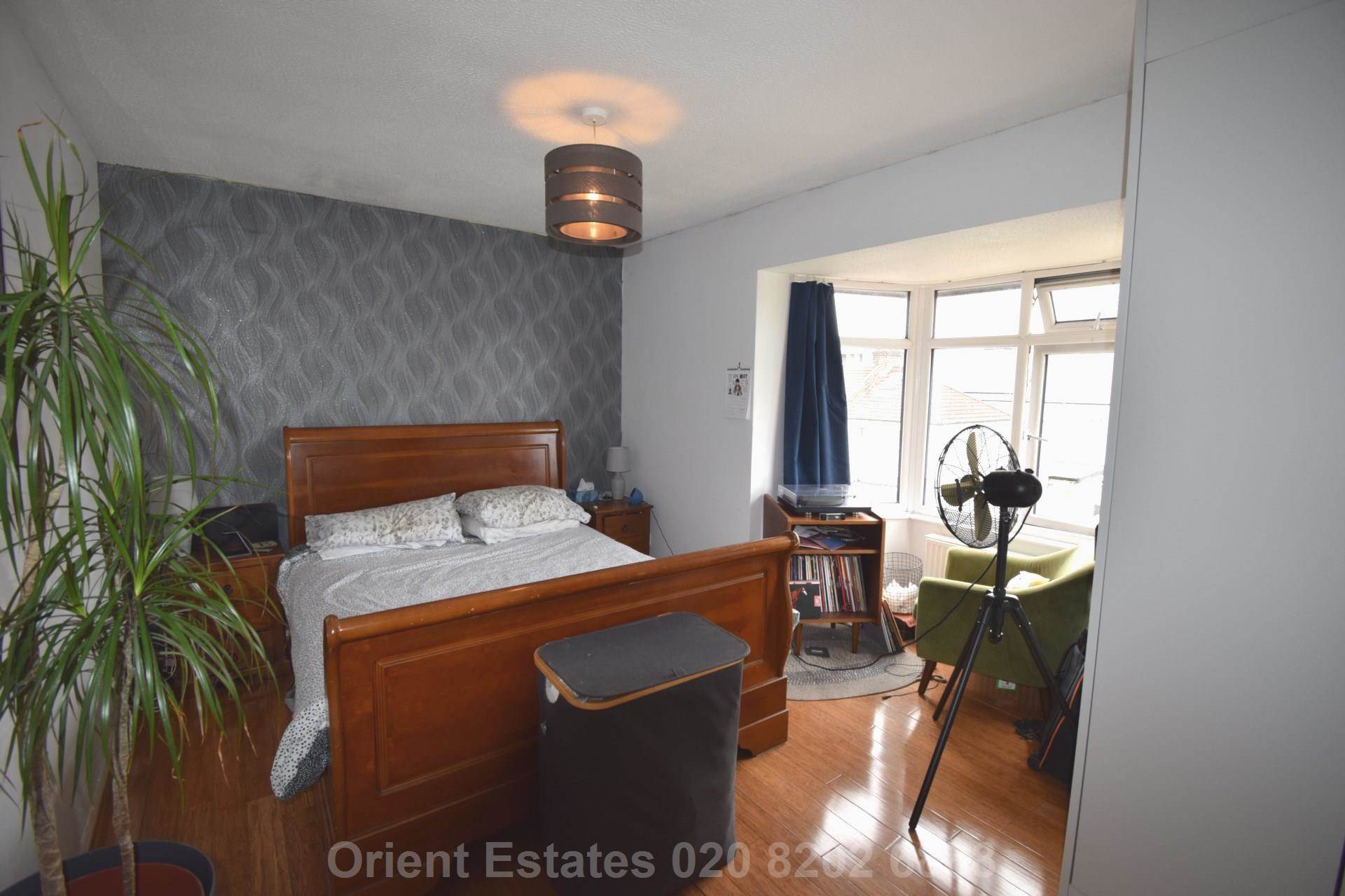 Brent View Road, London, Image 5