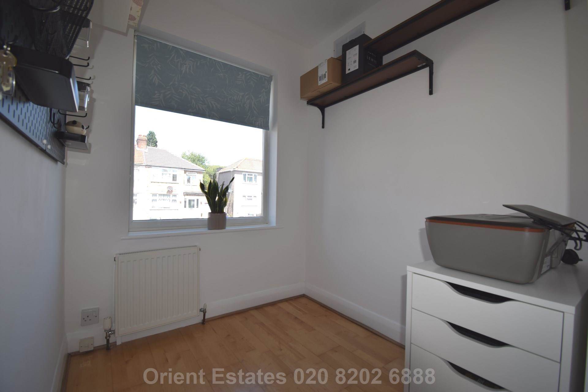 Brent Park Road, London, Image 8