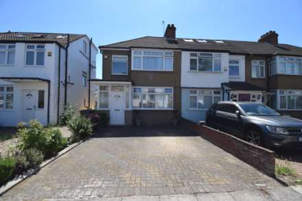 Brent Park Road, London, Image 1