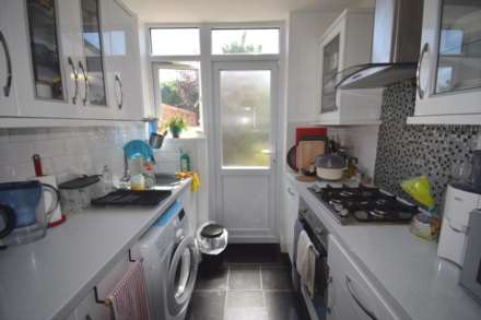 Brent Park Road, London, Image 4