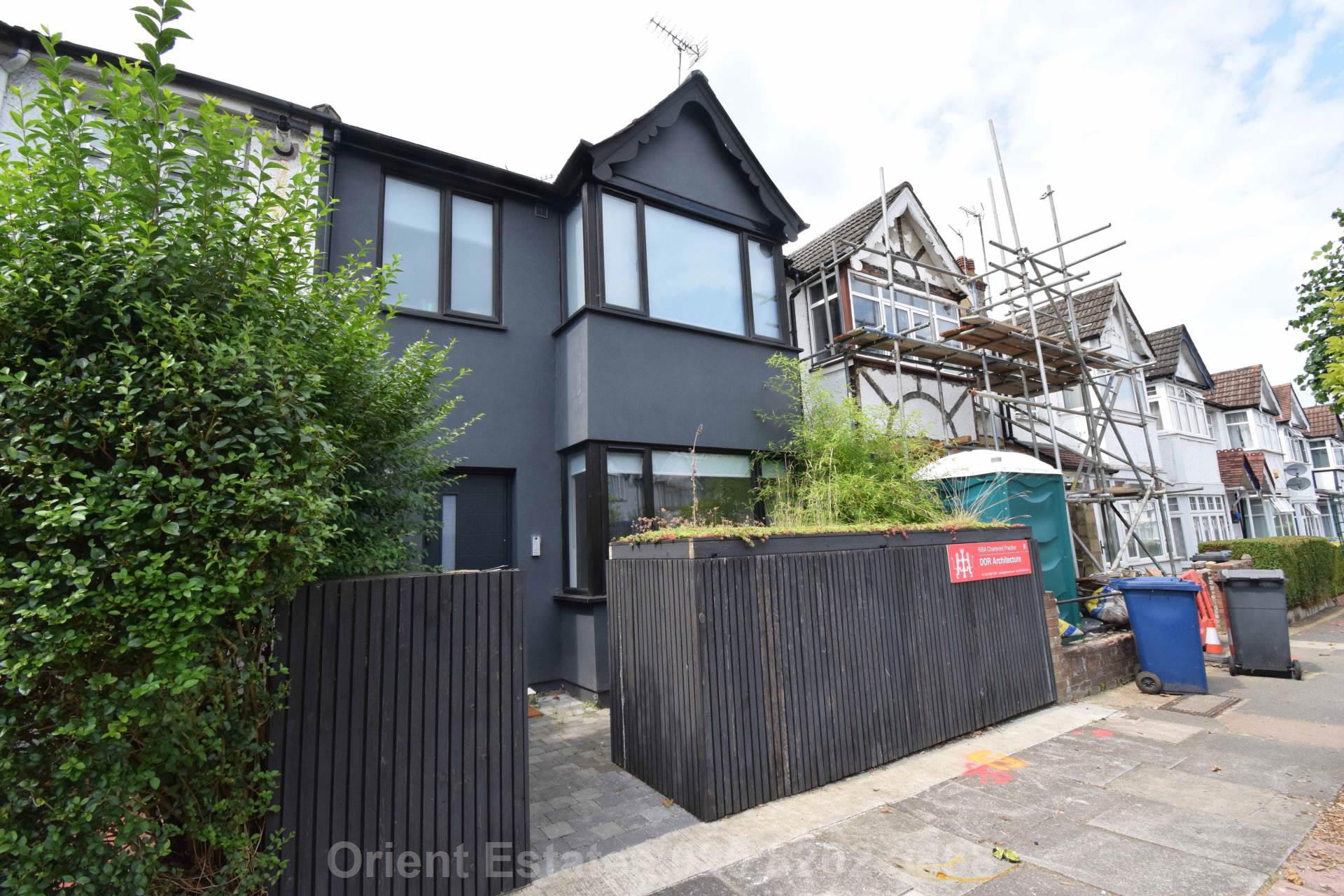 Hamilton Road, London, Image 10