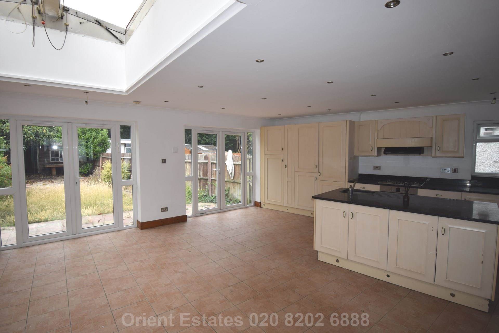 Renters Avenue, London, Image 2