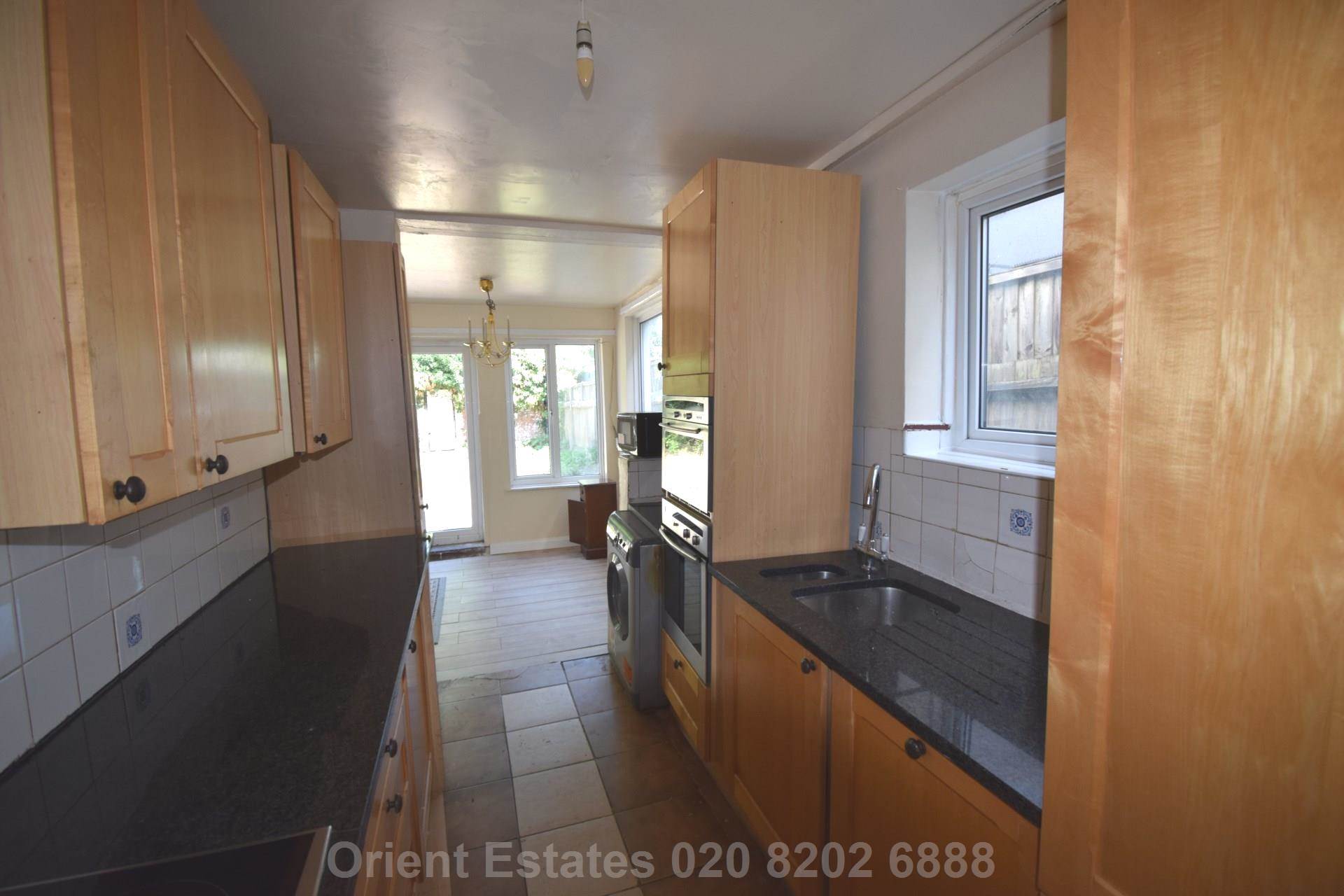 Sheaves Hill, Colindale, Image 4