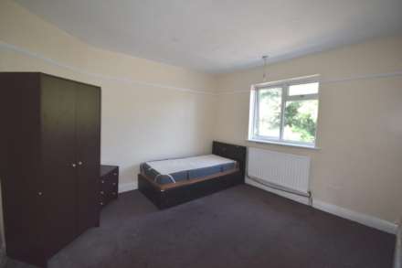 Sheaves Hill, Colindale, Image 5