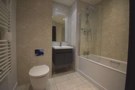 Shearwater Drive, London, Image 5
