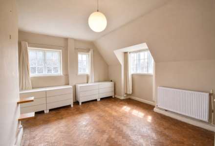 Finchley Road, London, Image 4