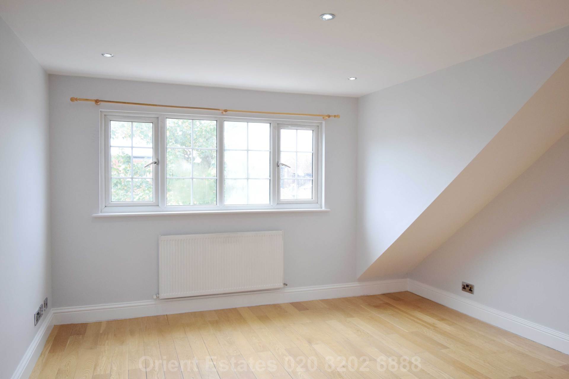 Ambrose Avenue, Golders Green, Image 10