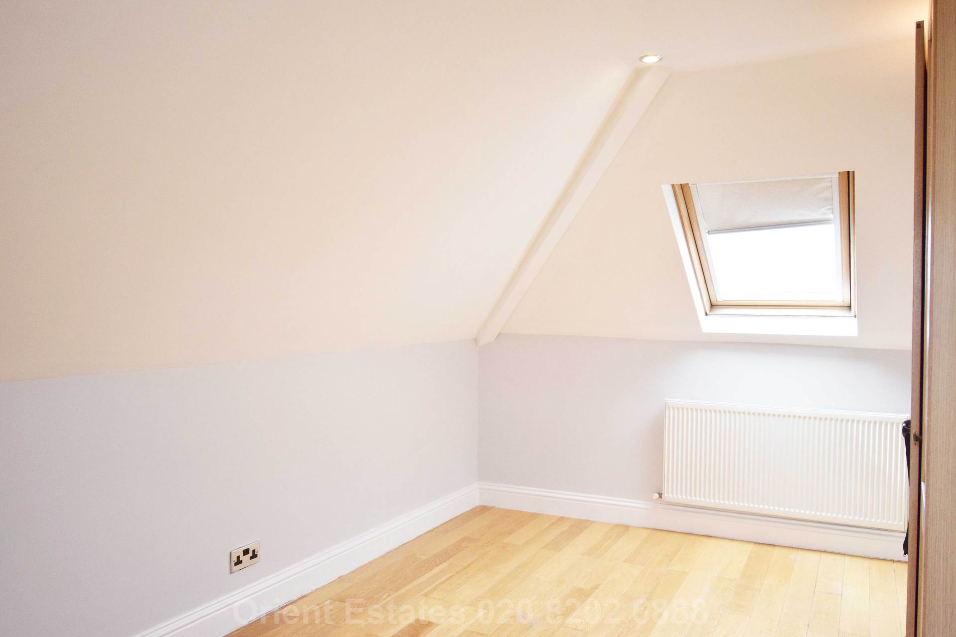 Ambrose Avenue, Golders Green, Image 9