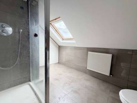 Ambrose Avenue, Golders Green, Image 11