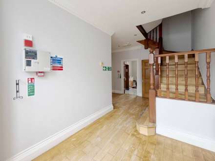 Ambrose Avenue, Golders Green, Image 3